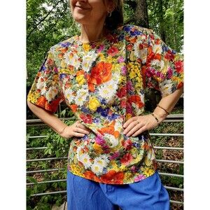 Vintage Floral Rayon Blouse 80s short sleeve colorful poppy top wildflowers
